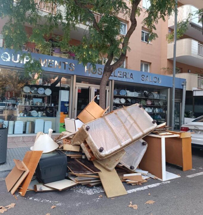 Salou reforça la vigilància contra els voluminosos abandonats