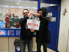 L’administració Doña Pilar de Salou reparteix part del primer premi del Nen: “Ens fa molta il·lusió, tenim molta sort”