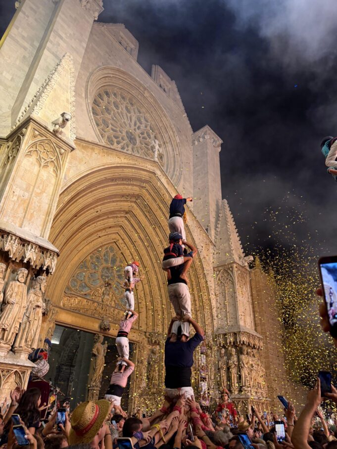 L’Entrada del Braç posa el punt àlgid al dia de Santa Tecla
