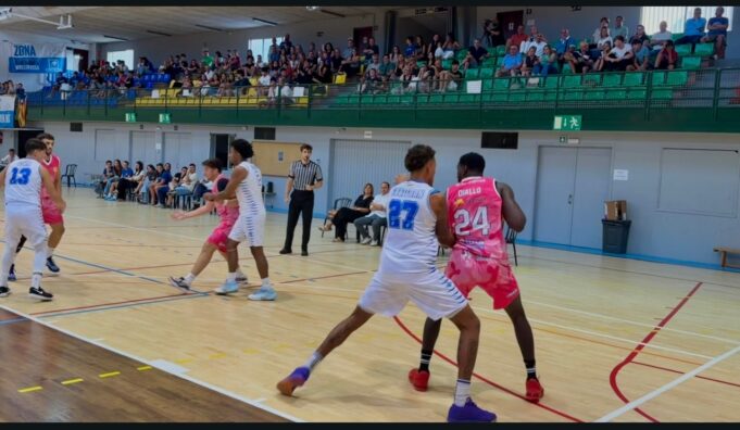 El CBT cau a Mollerussa en el debut a la Lliga Catalana (73-67)