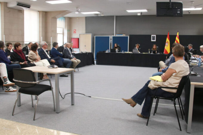 Judici Inipro: L’informàtic admet haver-se endut a casa un disc dur clau per a la investigació