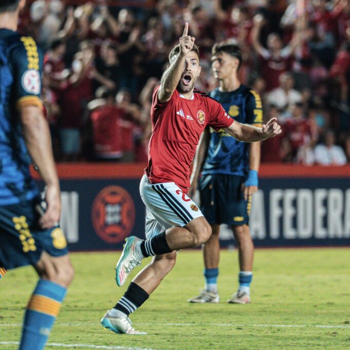 El Nàstic vol girar full a Múrcia