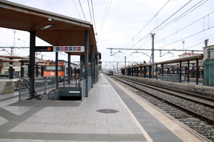Interrompuda l’R16 entre Tarragona i Tortosa per les pluges